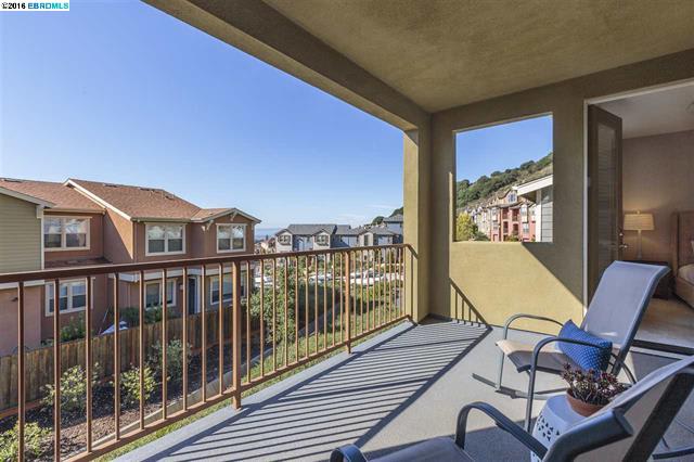 6463 Bayview Dr, Oakland, CA 94605