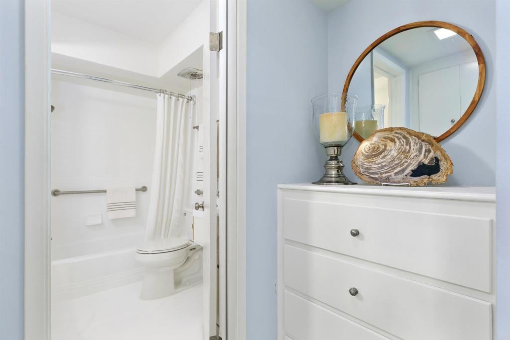 14-2354 Torrey Pines Rd, La Jolla