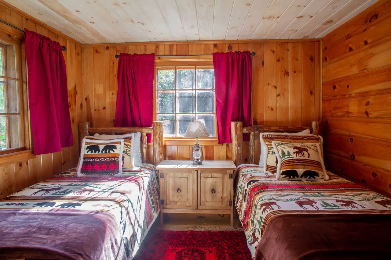 2BR Stratton Cabin