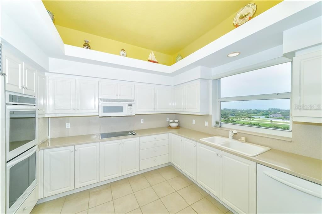 3030 Grand Bay Boulevard #392 on Longboat Key