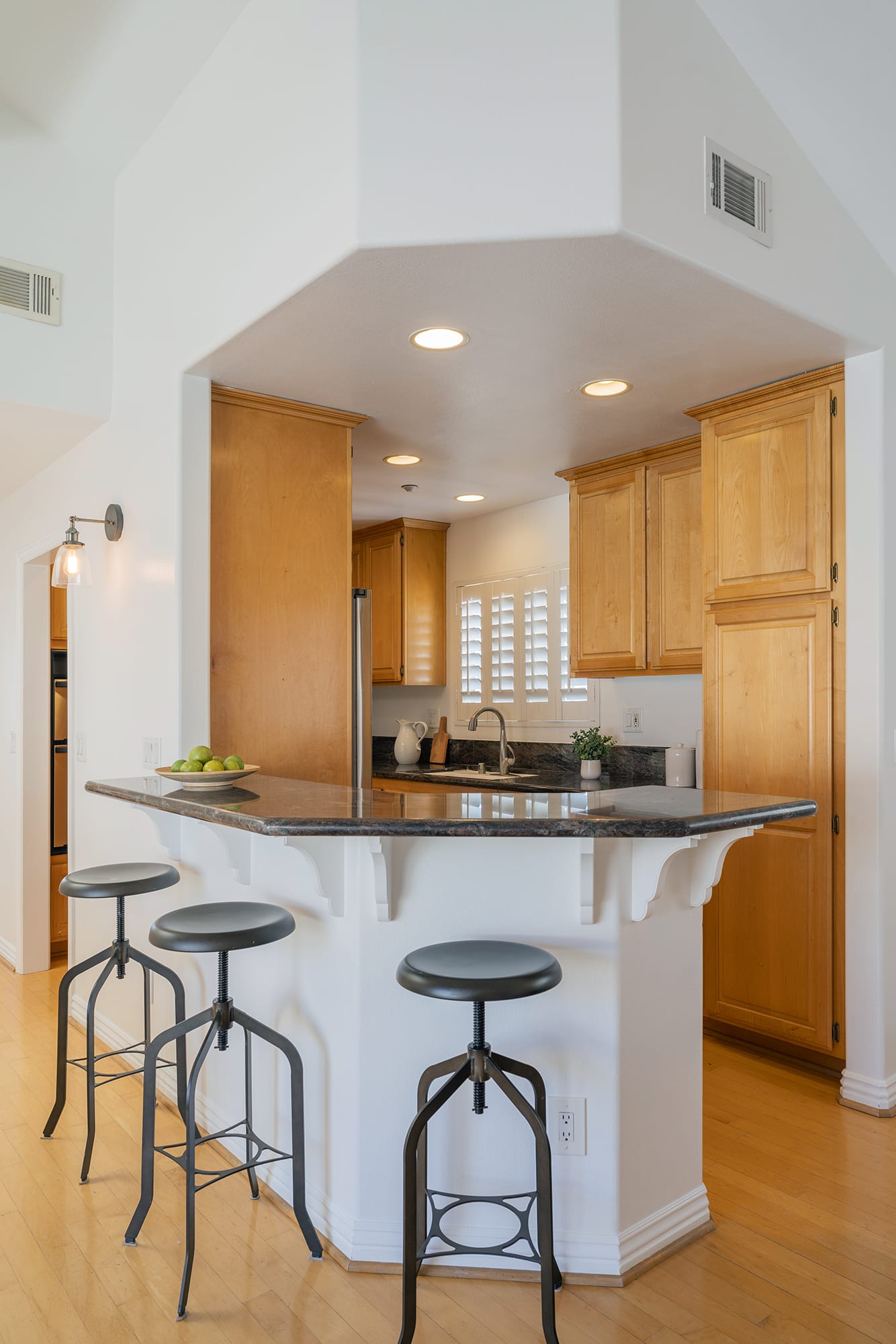 2512 Vanderbilt Lane, #C