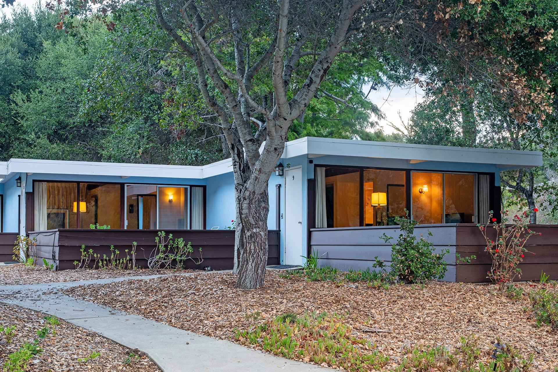 Blue Sky Lodge - Carmel Valley Village
