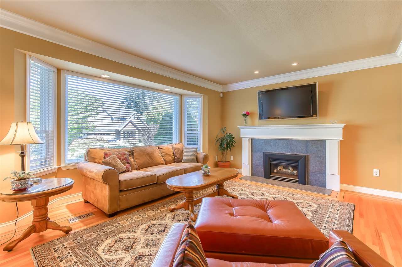 11472 94a Ave