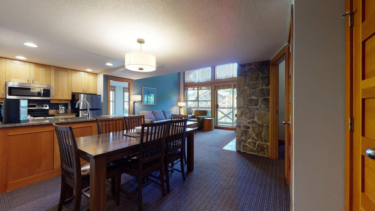 314D-2036 London Lane