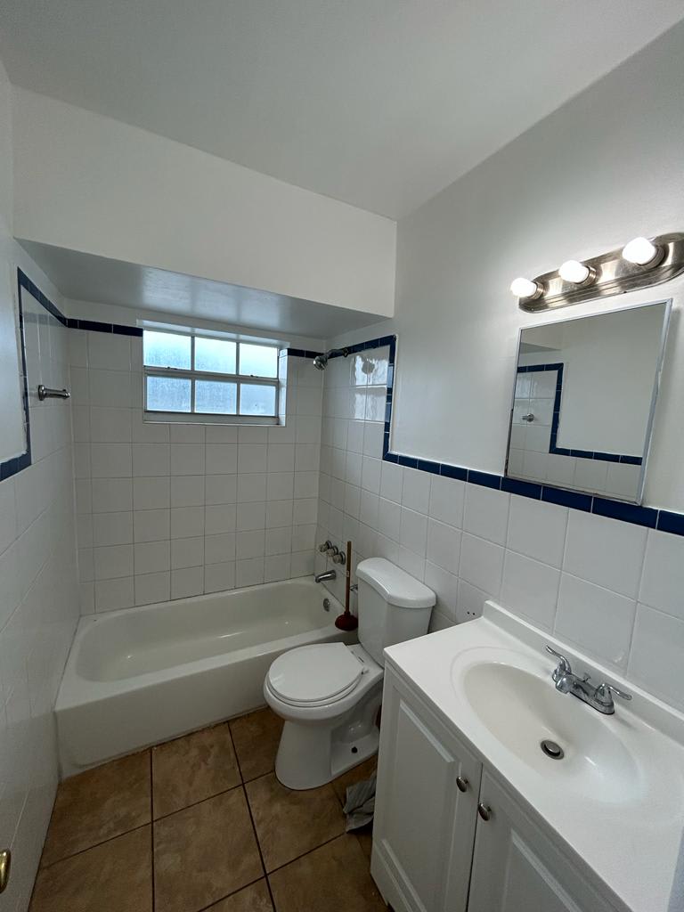 7920 East Dr #14 North Bay Village