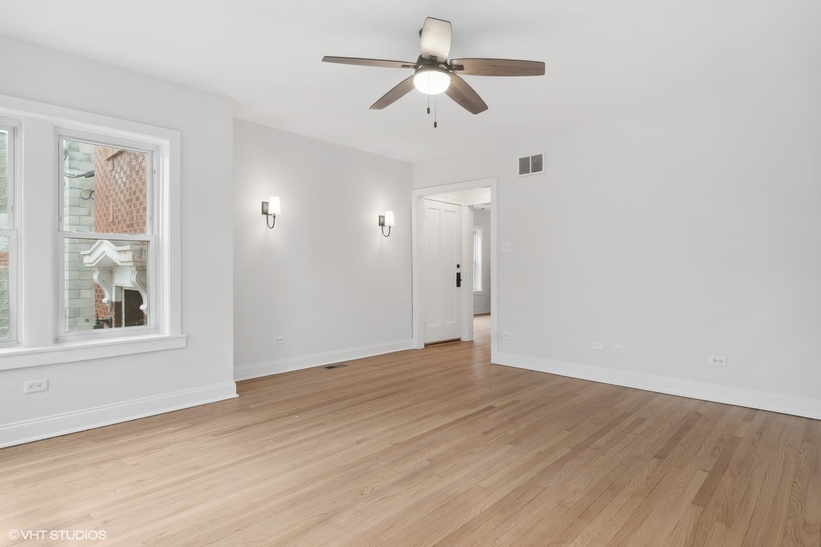 Private Address Unit 1E, Chicago, IL 60625