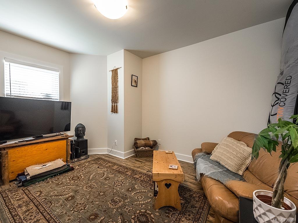 3-1731 Albert Ave