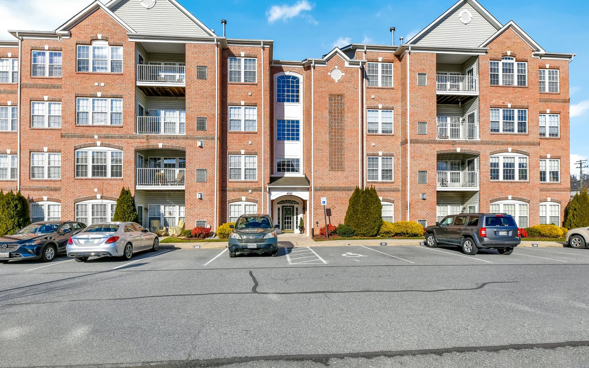 4502 Dunton Terrace Unit L