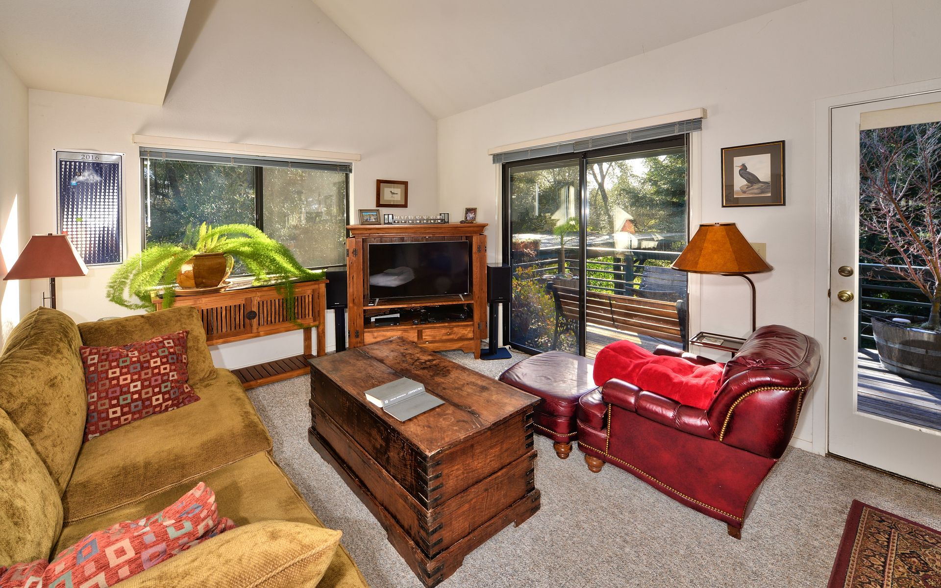 1030 Los Olivos Rd