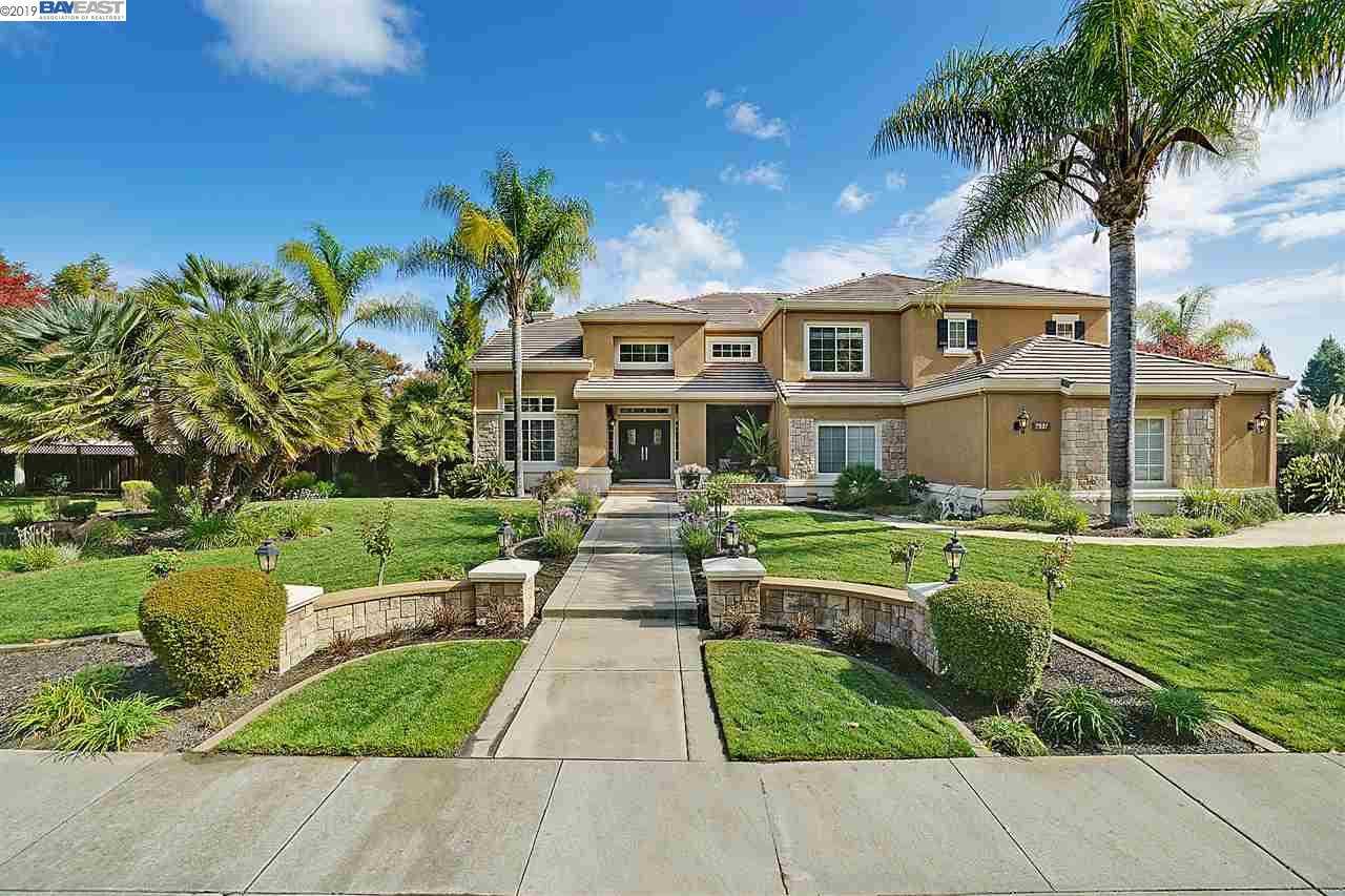 7937 Paragon Cir