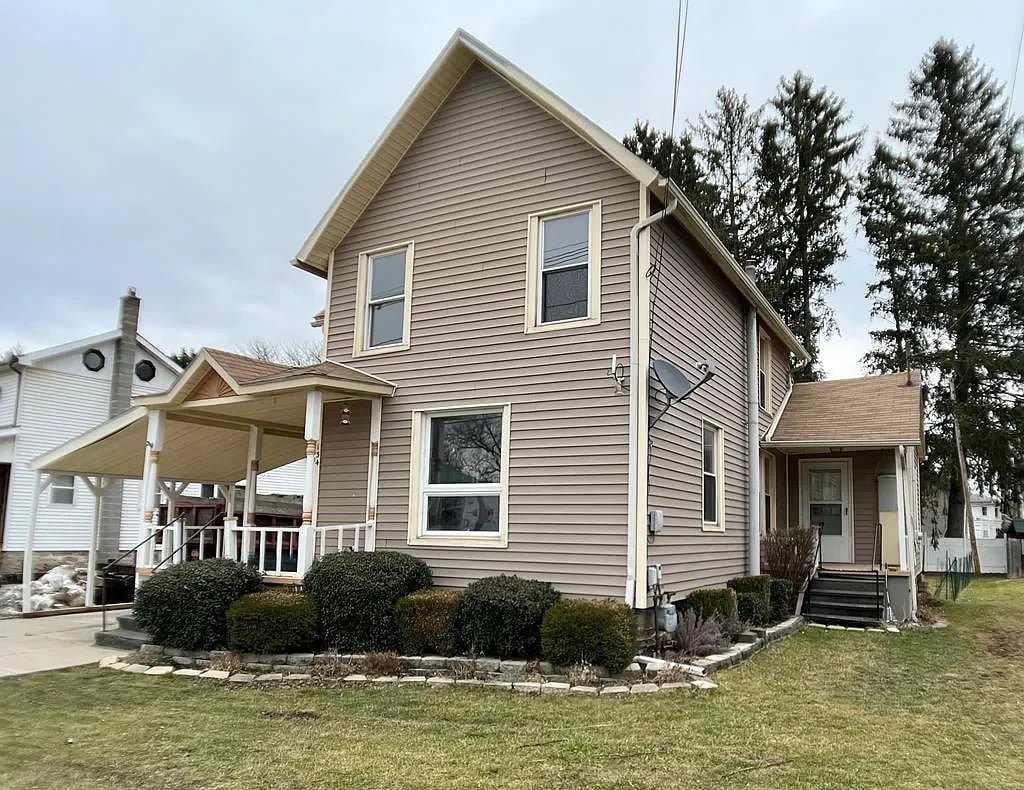 134 Church St
