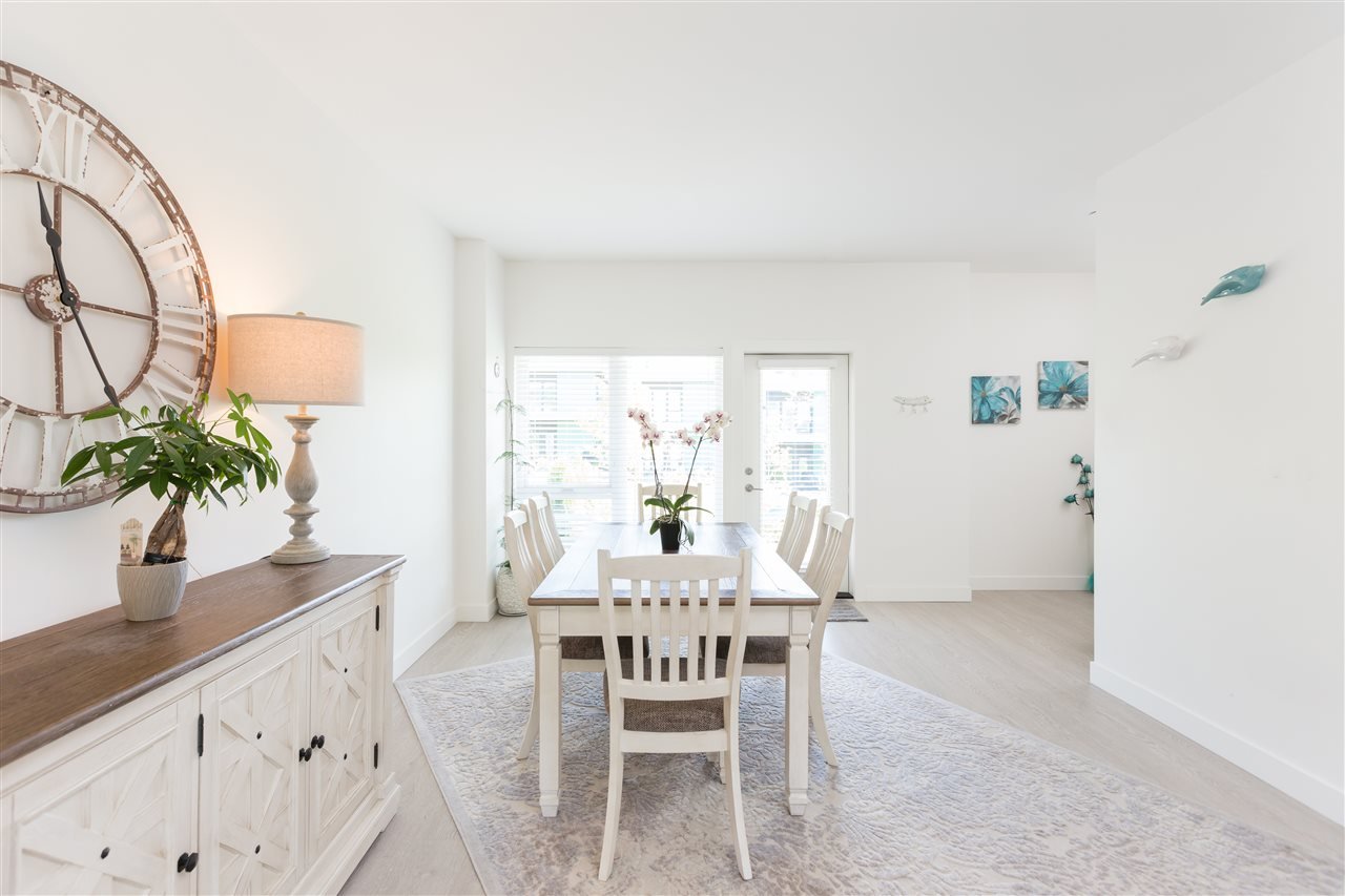 38-3595 Salal Dr