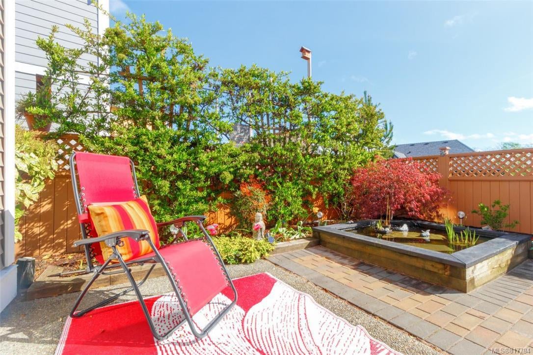 101-2260 Maple Ave, Sooke