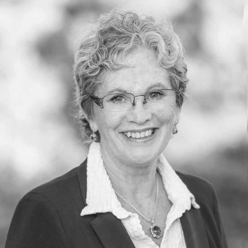 Paula Thompson