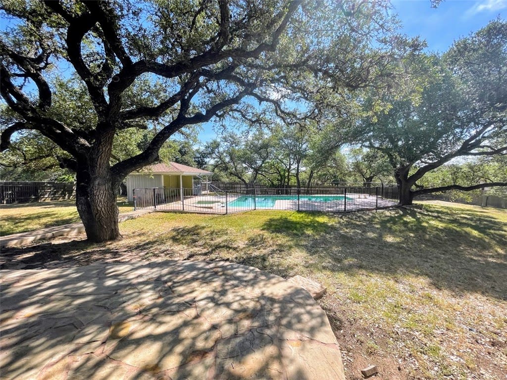 19 Heritage Oaks Dr