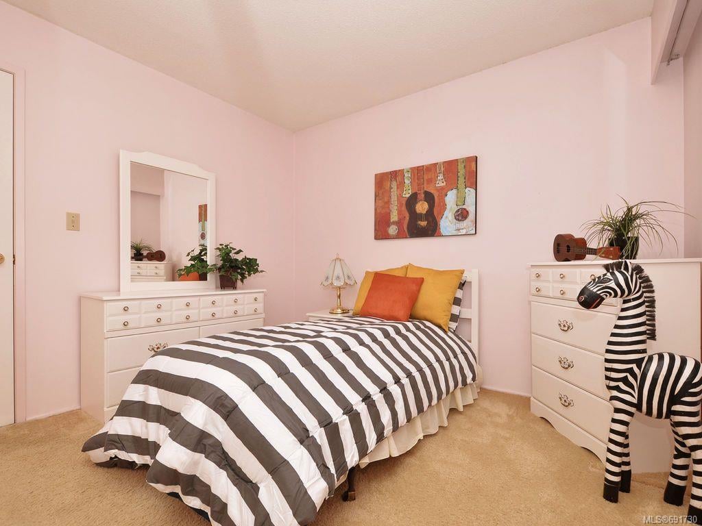 3775 JENNIFER Pl