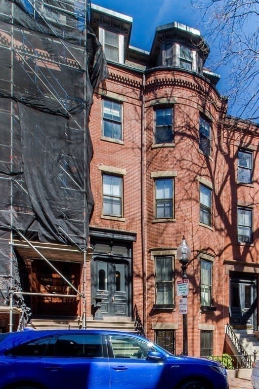 97 Waltham St, #2