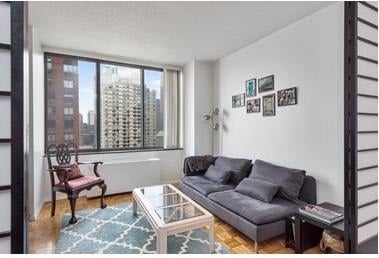 380 Rector Pl, #22B