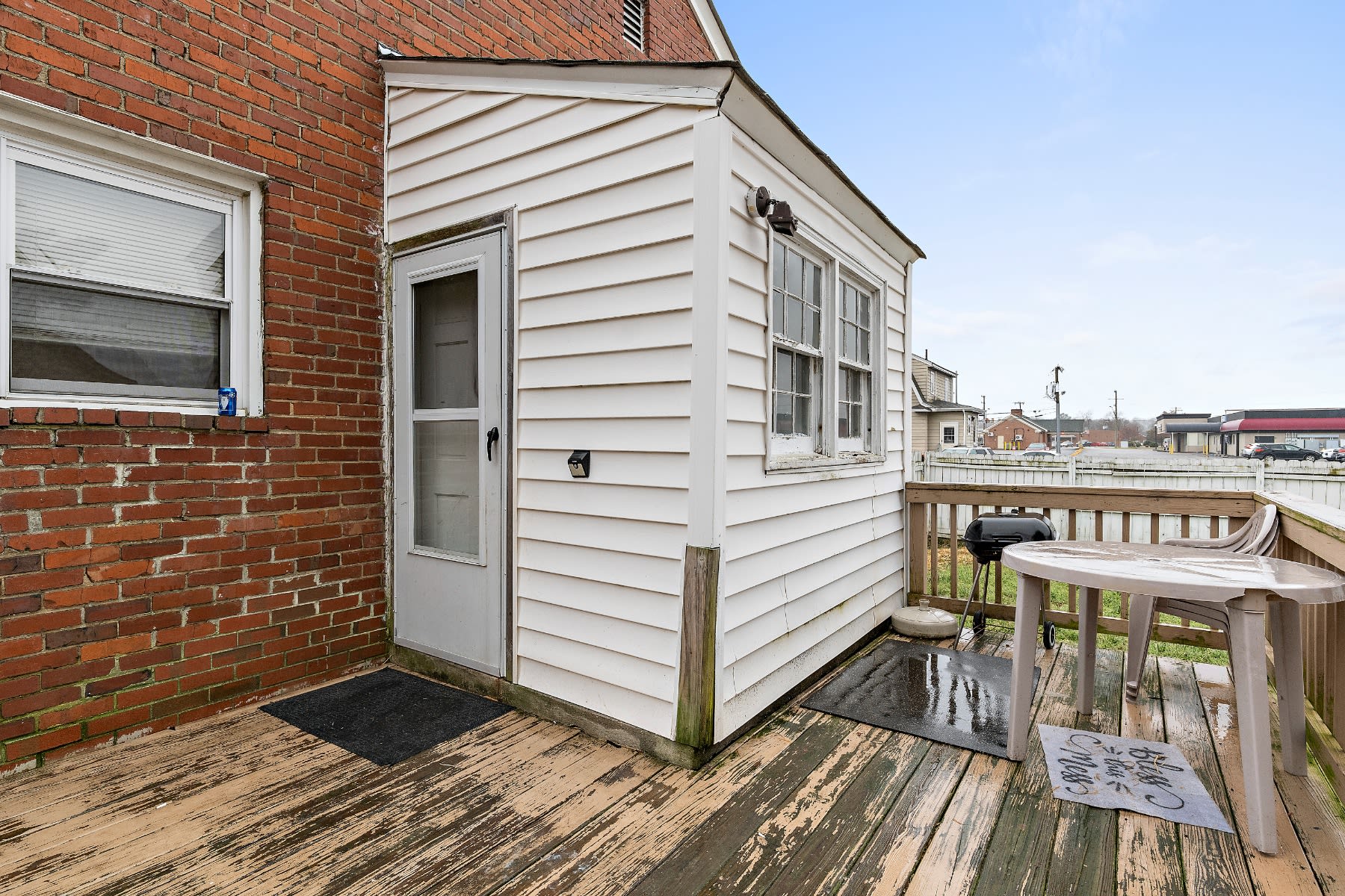 206 James Avenue