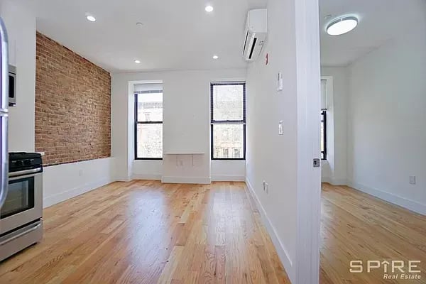 132 Hancock Street Unit: 2R