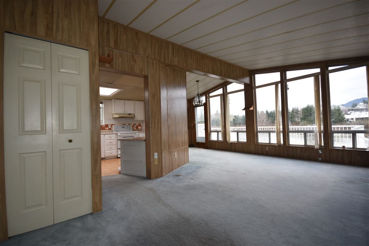 117 Hiawatha Dr