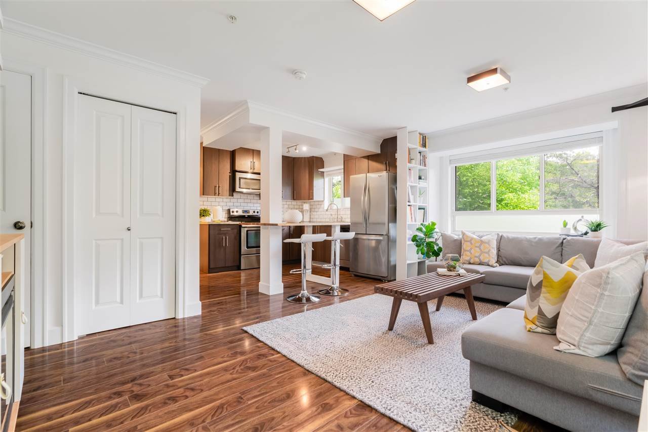 99 N Garden Dr