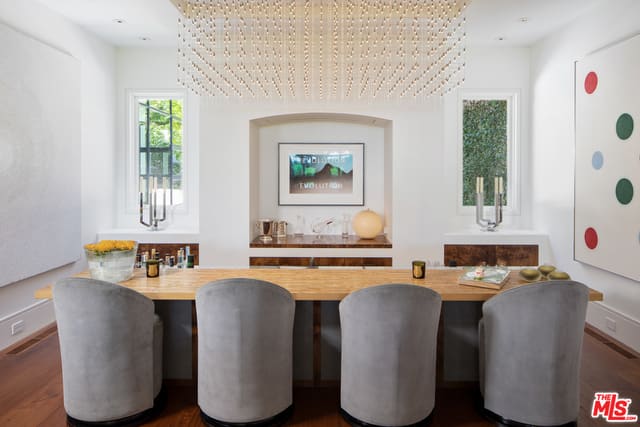 Blissful Manor