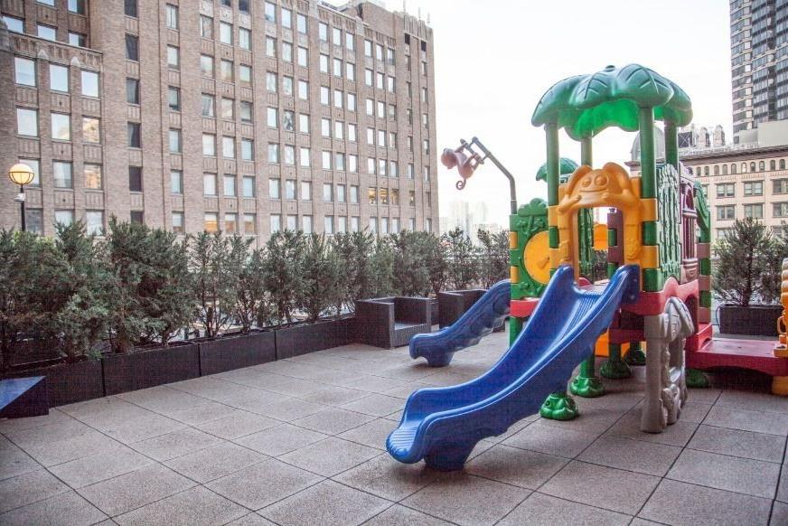 330 East 38th Street, Apt 43-P