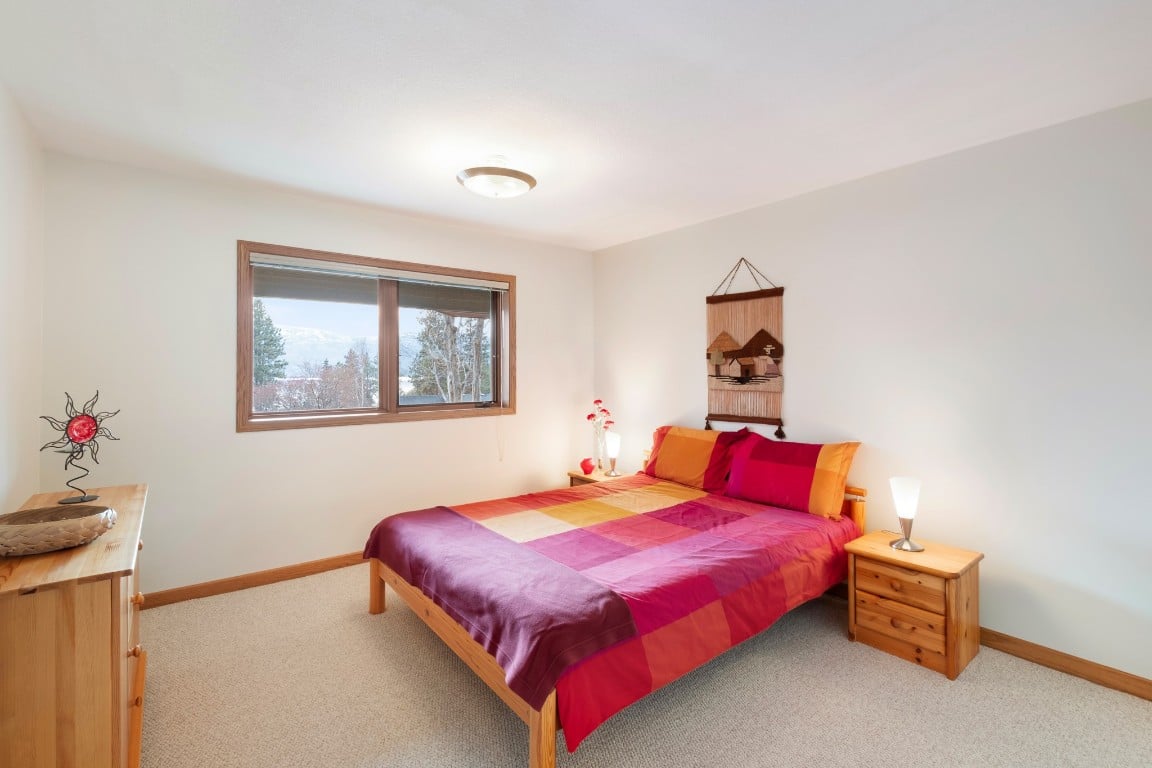 707 Brookfield Ct