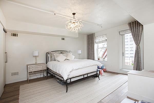 213 West 23rd Street, Apt 5-S