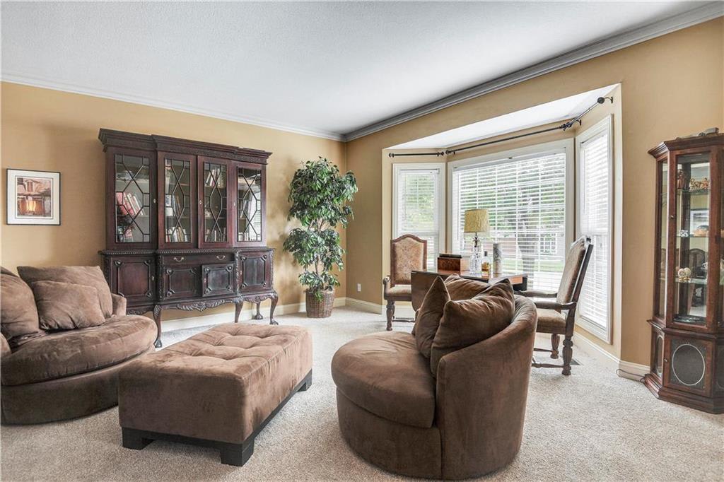 9529 Falcon Ridge Drive