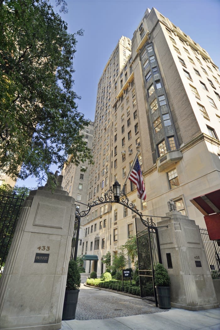 River House, 435 East 52nd Street