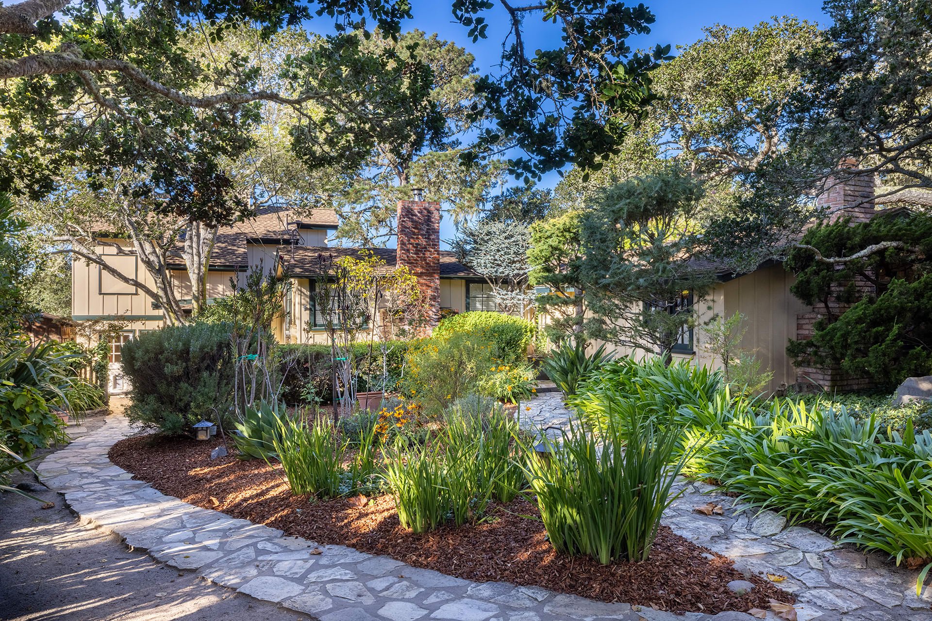 Carmel Pearl - 24656 Guadalupe St