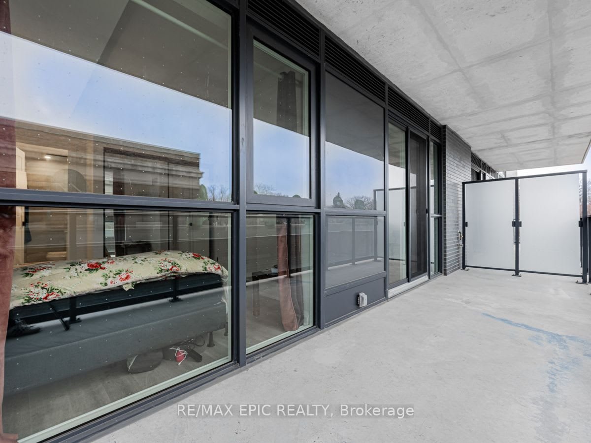 2369 Danforth Ave 317