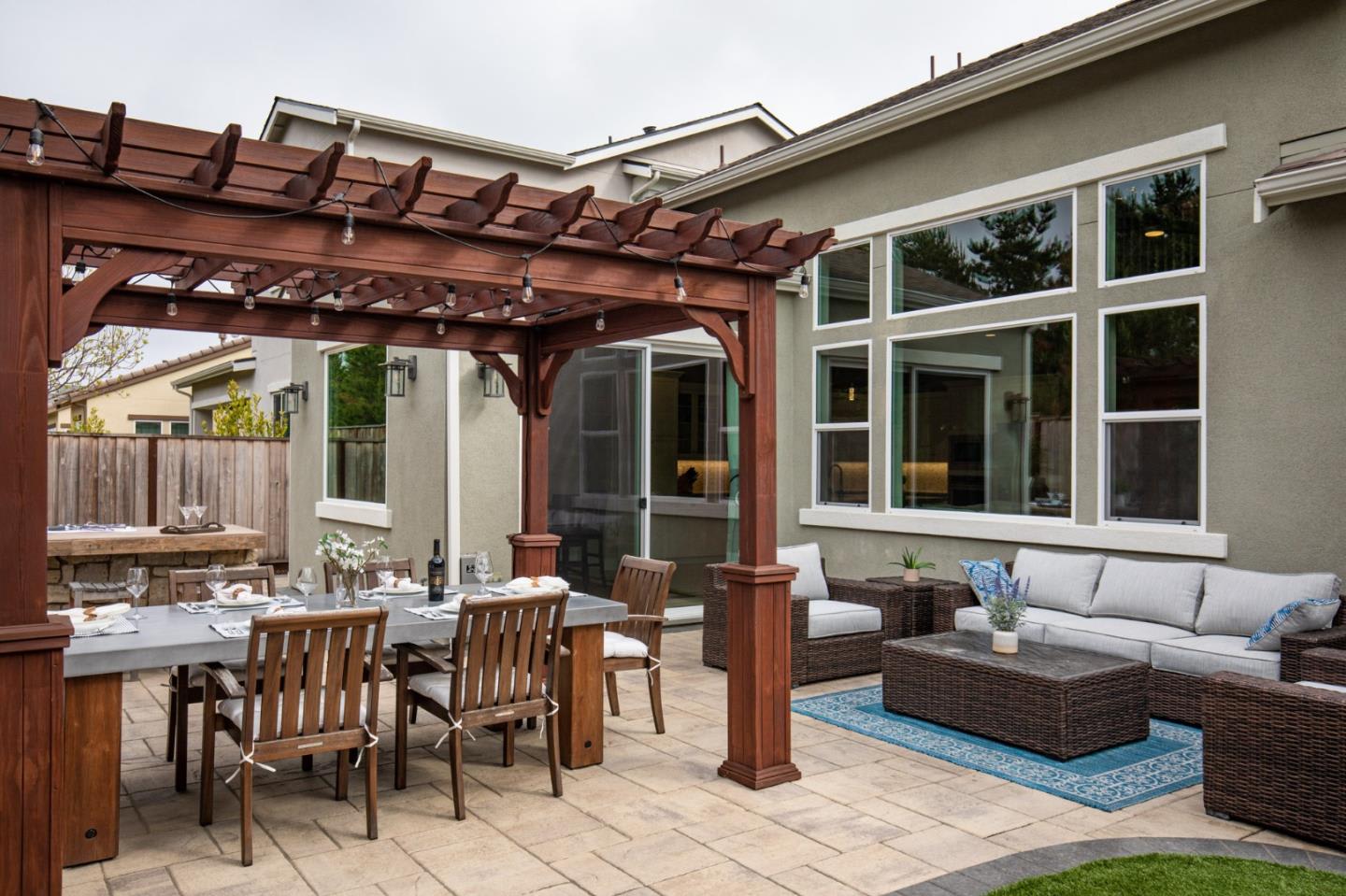 470 Logan Way