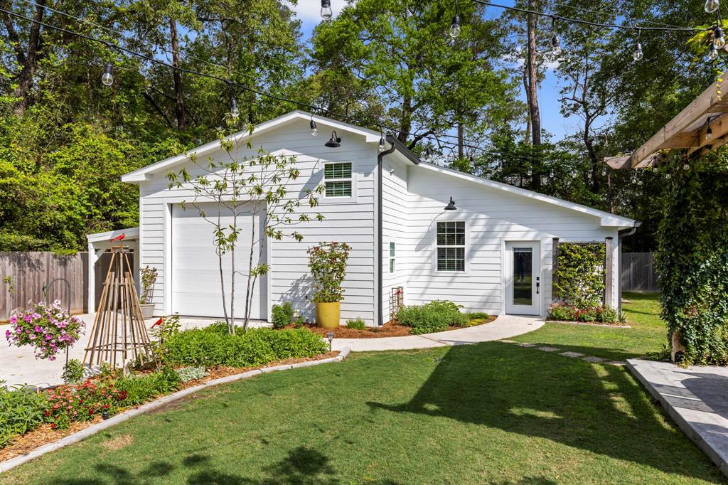 2410 Southline Rd