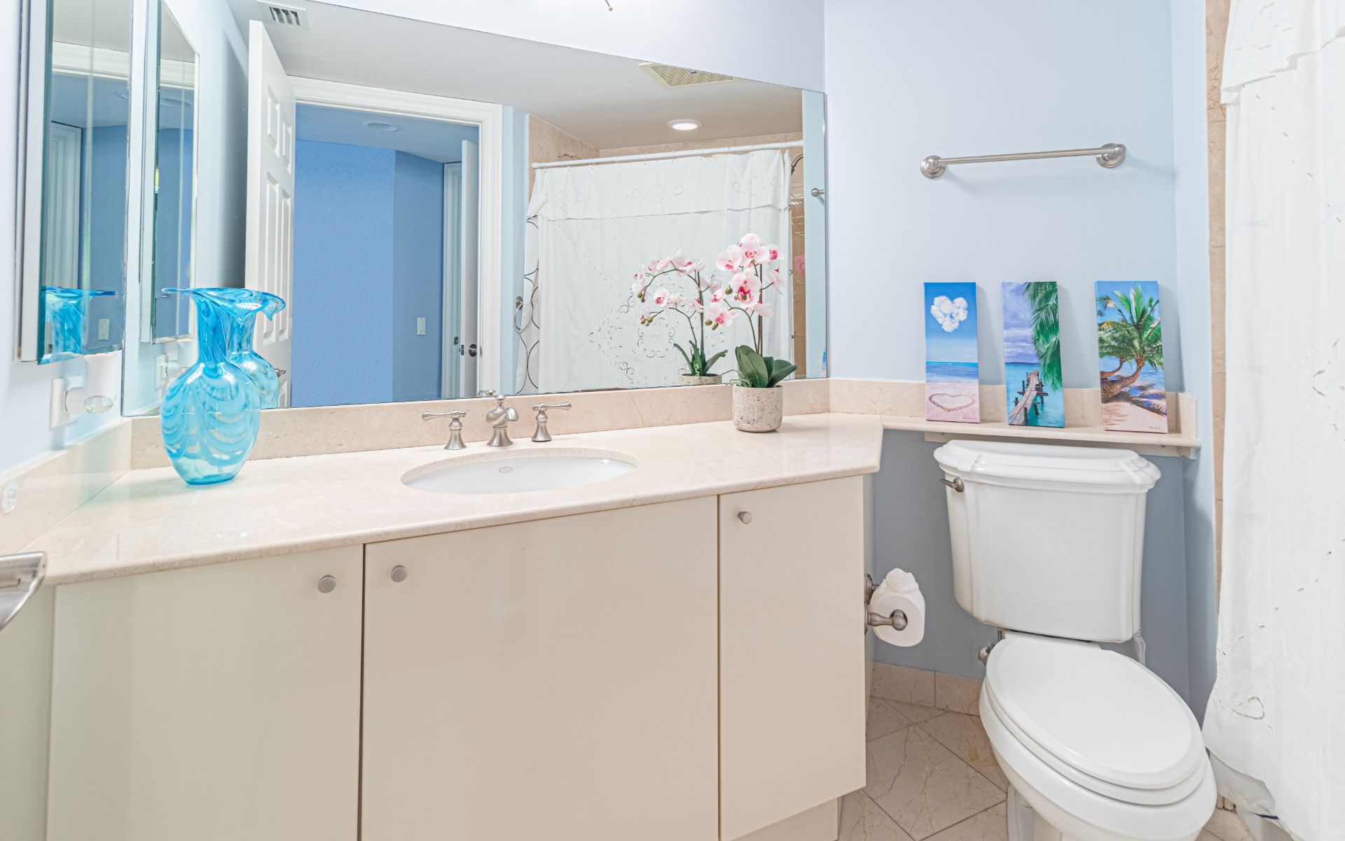 411 N New River Dr Unit: 701