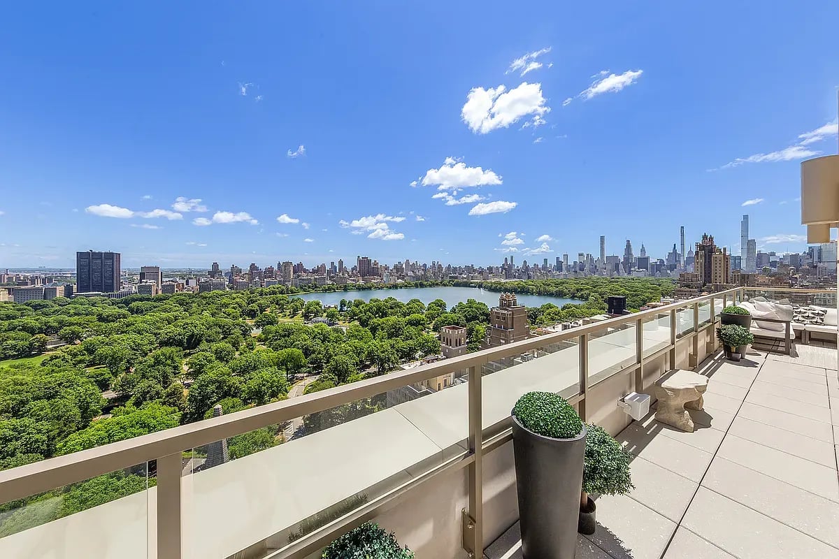 15 West 96th Street Unit: PH