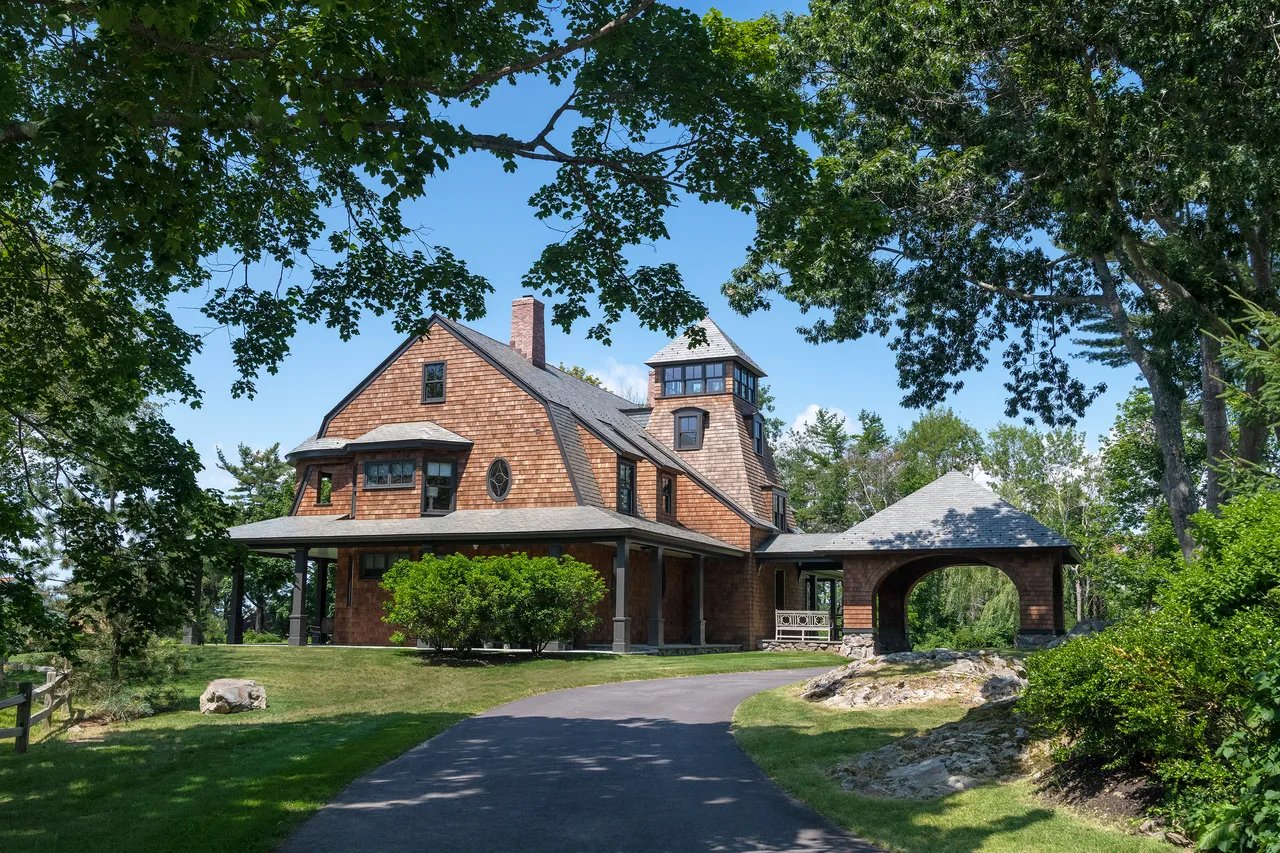Maine Vacation Rental of the Week – 9 Arlington Ave, Kennebunkport, Maine
