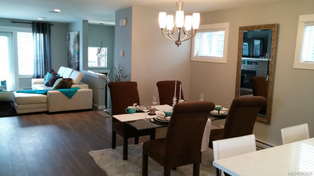 3381 Radiant Wy