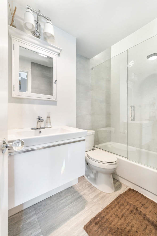 255 W 108th St #9-DE