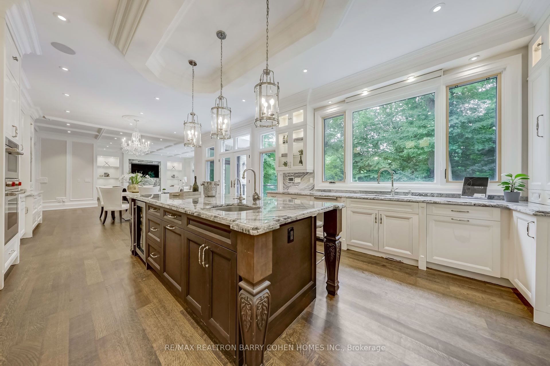 SOLD: Elegance & Luxury At Its Finest