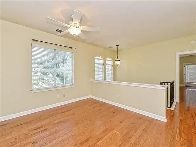 4007 Gaines Ct