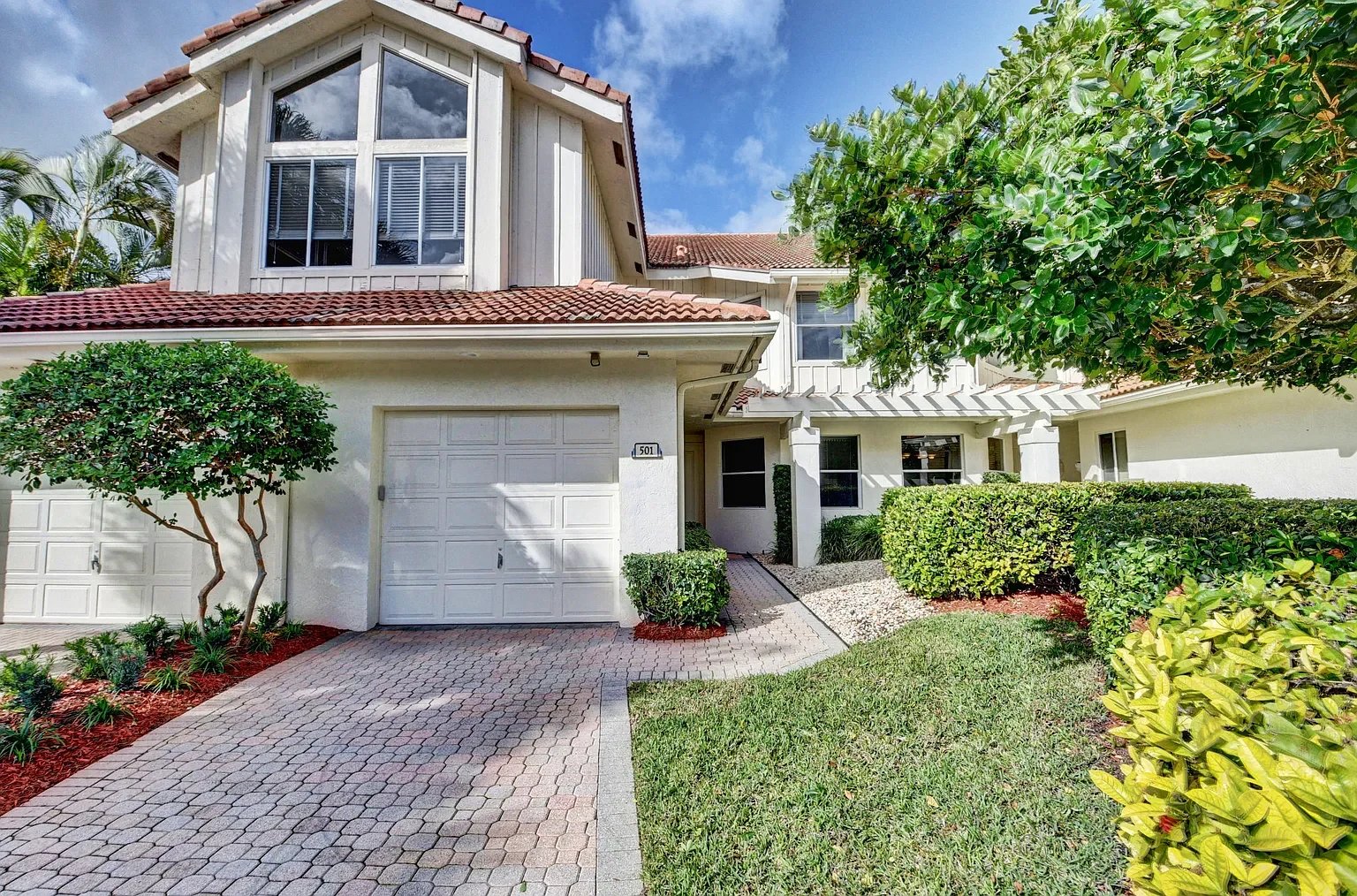 2441 NW 59th St 501