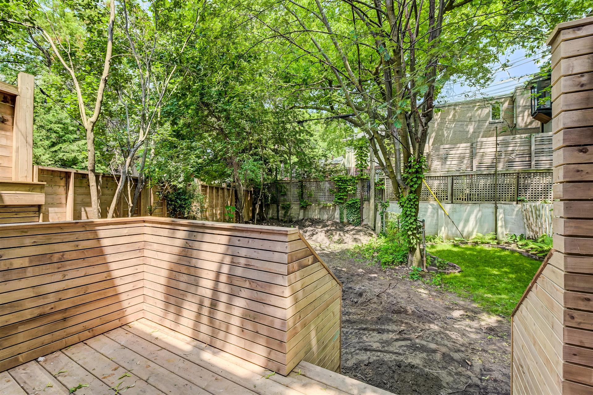 115 Bowmore Rd