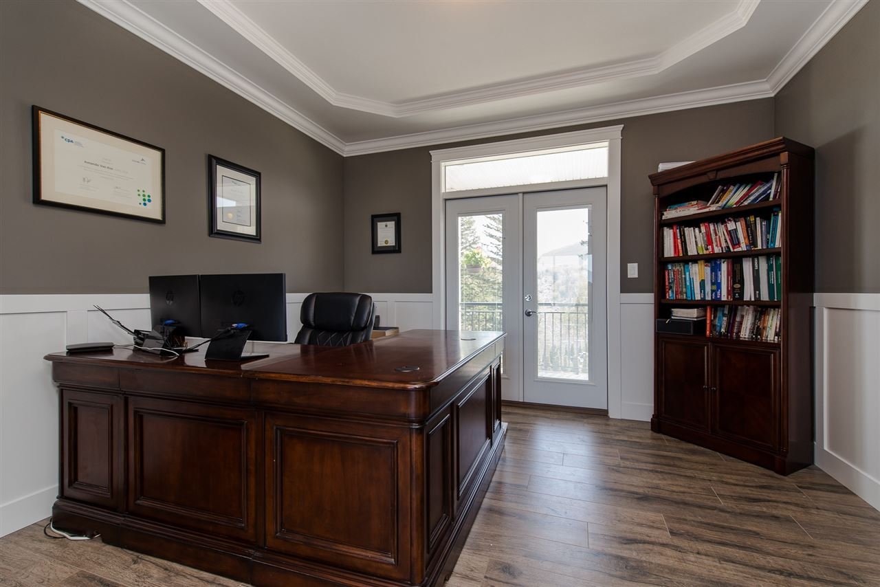 5483 Crimson Ridge