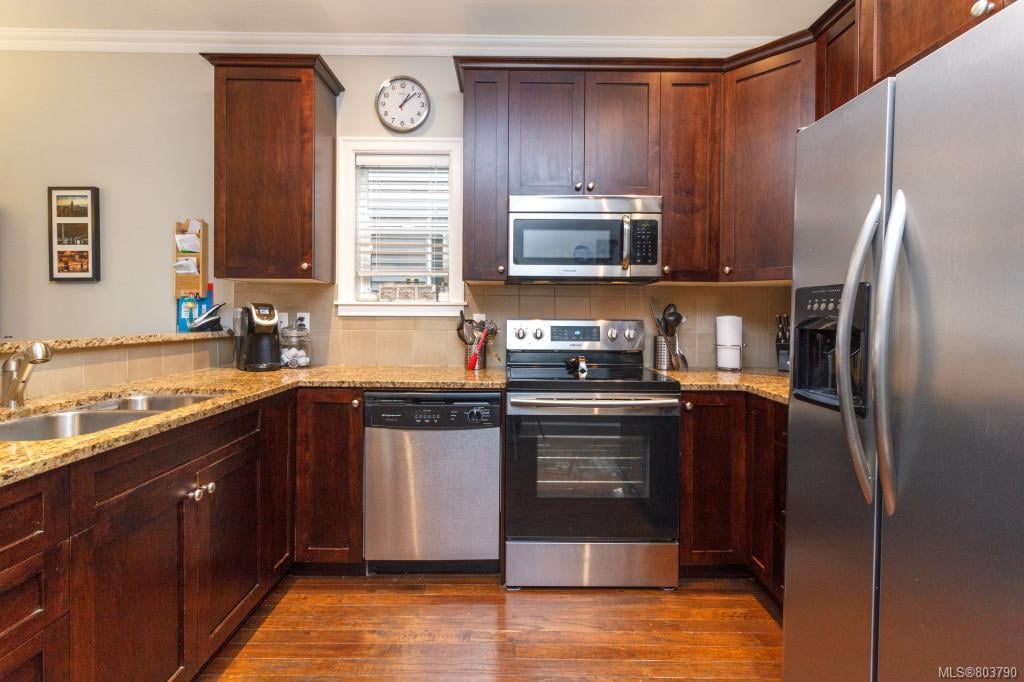 2074 Solent St, Sooke