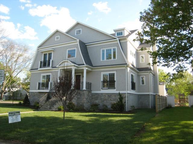 16 Norcliff Ln