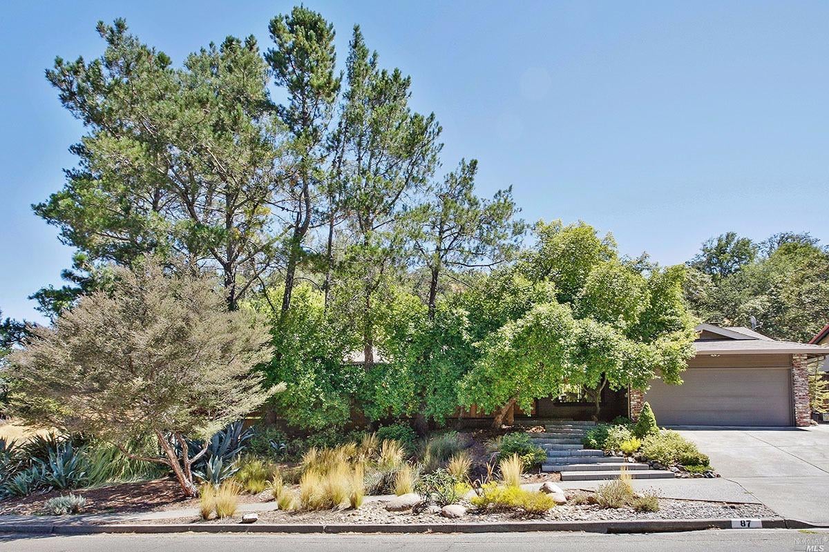 87 Santa Maria Dr