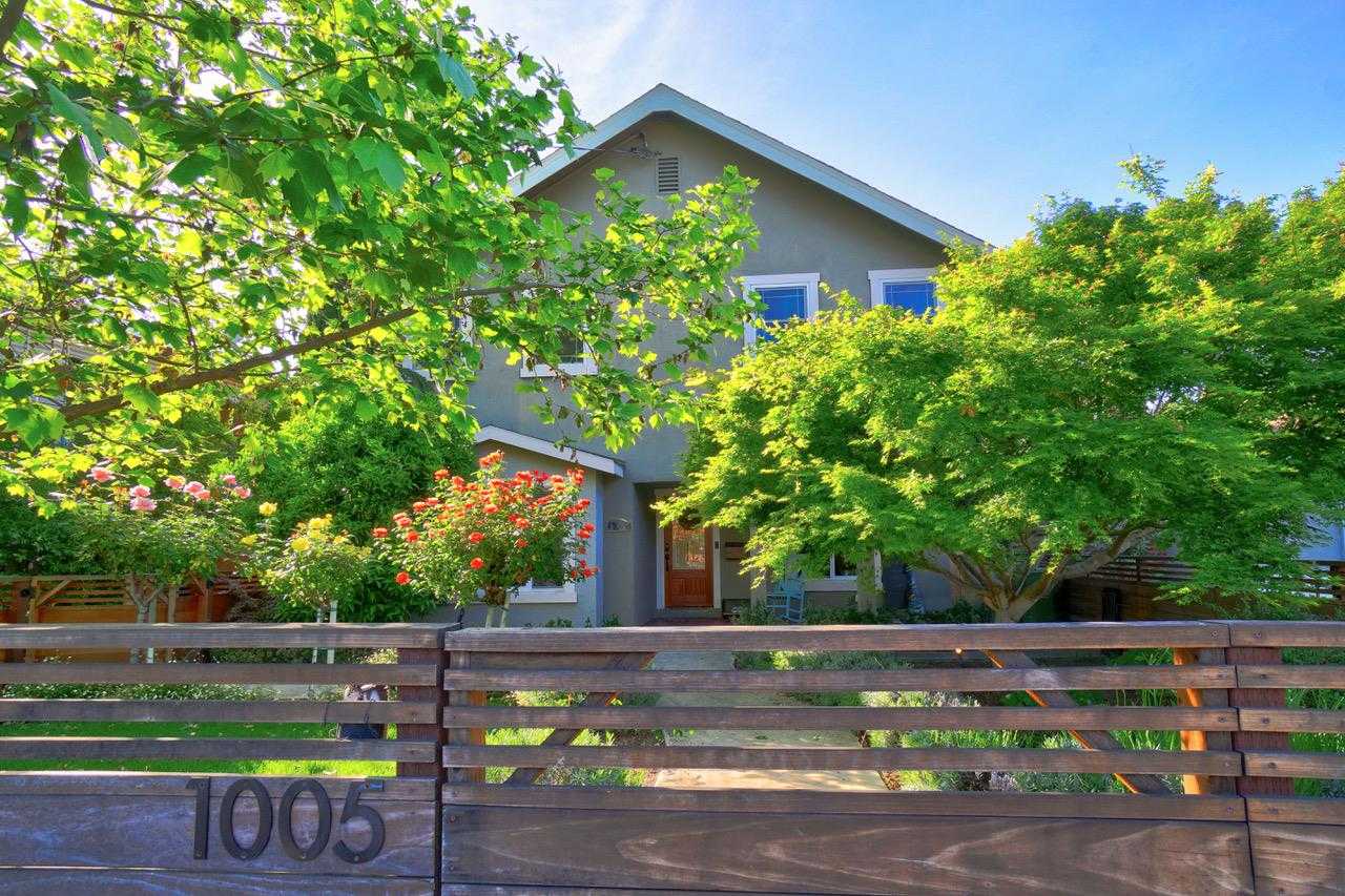 1005 Minnesota AVE